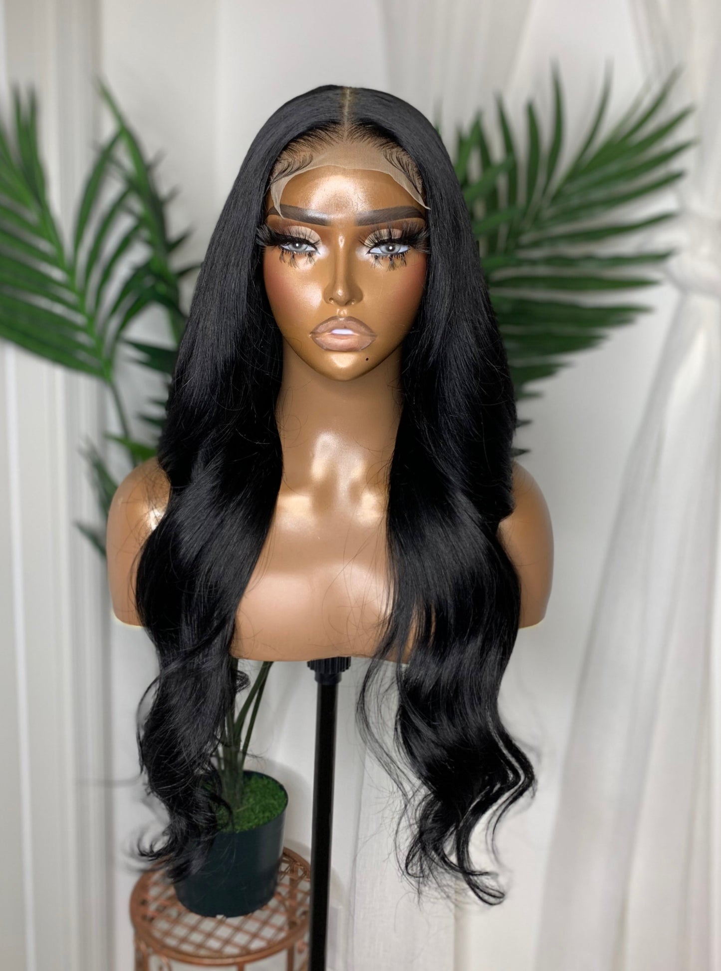 Bella Mannequin 100% human hair styling, 24 inch long hair